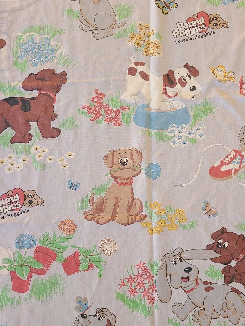 Pound Puppies Twin Sheet  Flat Sheet Vintage 1985 Fabric Clean Made In USA